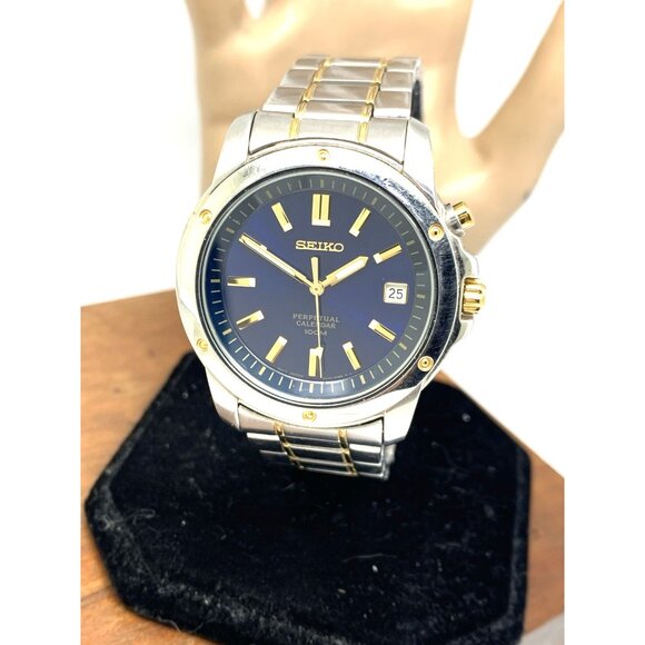 Seiko Men's Watch SNQ010 Quartz Blue Dial Perpetual Calendar Two Tone Steel 39mm - Picture 14 of 15